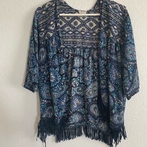 Hollister Geoprint Cardigan fringe bottom small